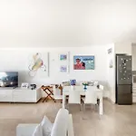 Seafront Galene Del Mar *