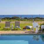 Seafront Galene Del Mar Villa *