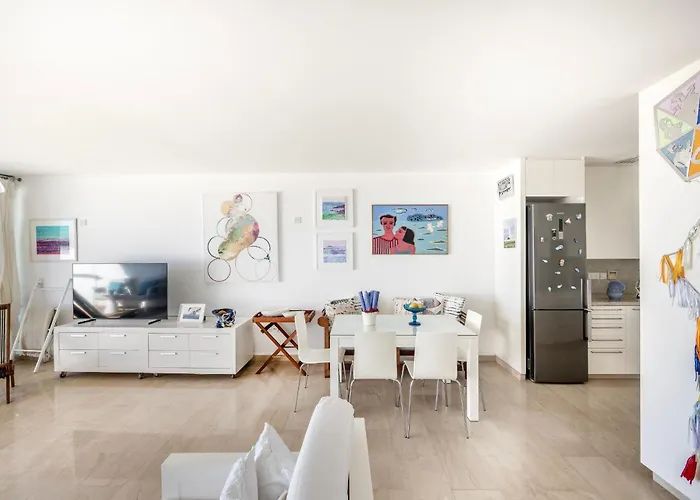 Seafront Galene Del Mar *