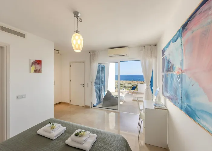 Villa Seafront Galene Del Mar